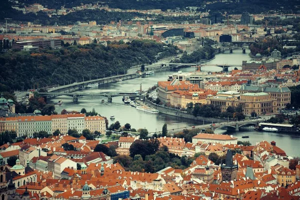 Prága Látképe Hídja Folyó Felett Csehországban — Stock Fotó