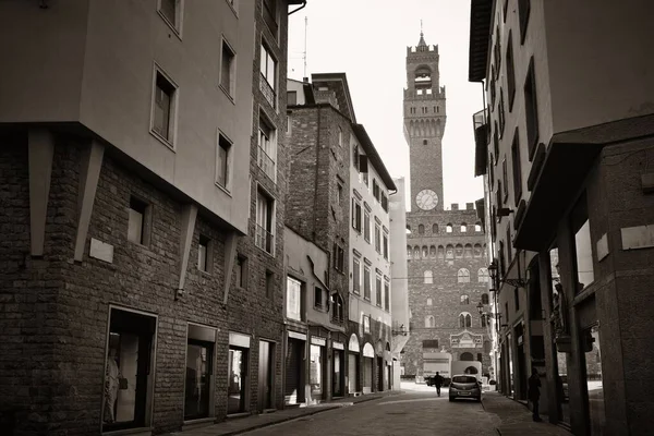 Bell Tower Vista Rua Florença Itália — Fotografia de Stock