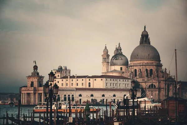 Vista Frente Mar Iglesia Venecia Santa Maria Della Salute Canal — Foto de Stock