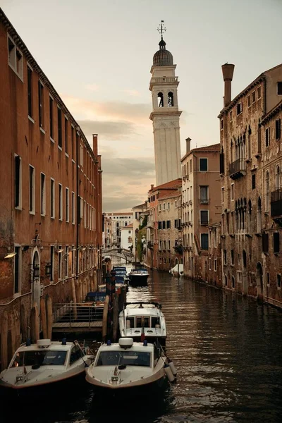 Blick Auf Den Venezianischen Kanal Mit Historischen Gebäuden Italien — Stockfoto