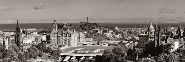 Blick Auf Das Dach Der Stadt Edinburgh Mit Historischen Architekturen — Stockfoto