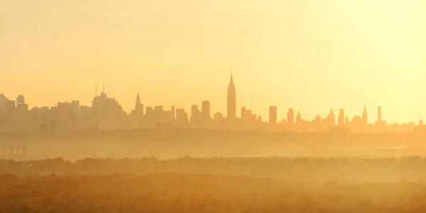 Silhueta Nascer Sol Nova York Vista Parque Com Panorama Neblina — Fotografia de Stock