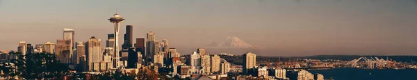 Seattle City Skyline Rainier Sunset Urban Office Buildings Viewed Kerry — Stock Photo, Image