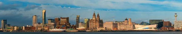 Liverpool Skyline Városkép Épületekkel Angliában Egyesült Királyságban — Stock Fotó