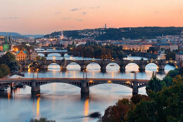 Praga Skyline Ponte Sobre Rio República Checa — Fotografia de Stock