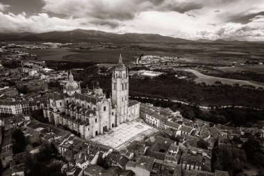 İspanya 'daki Segovia Katedrali hava manzarası.