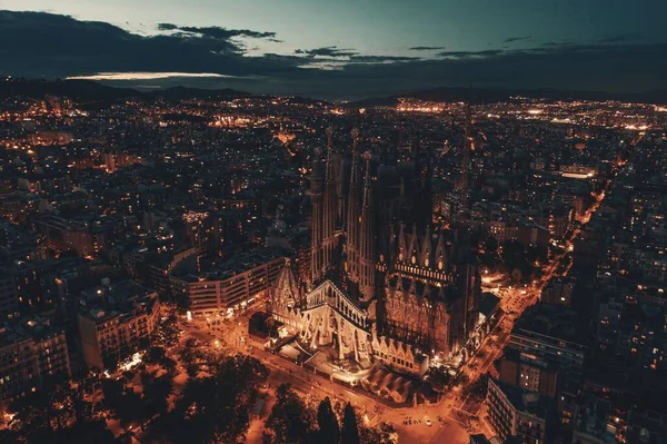 Basiliek Van Sagrada Familia Nachts Als Het Beroemde Oriëntatiepunt Barcelona — Stockfoto