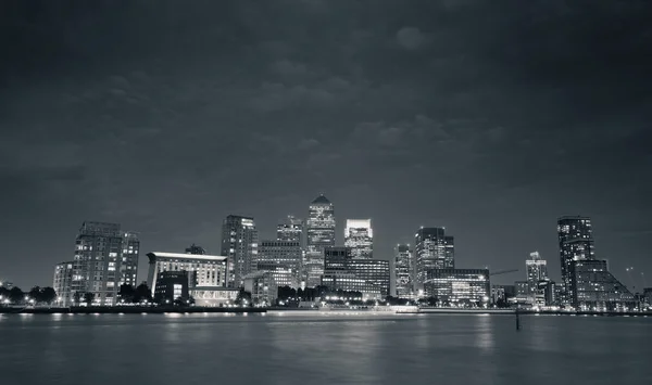 Canary Wharf Quartiere Degli Affari Londra Notte Sul Tamigi — Foto Stock