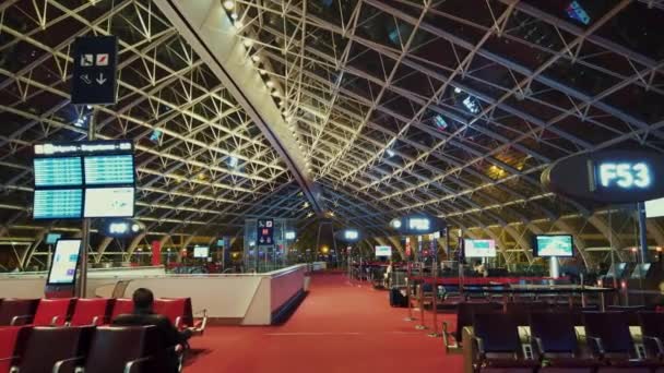 フランス 2020年3月14日 シャルル ゴール空港Cdgのインテリアビューは フランスの主要な交通航空ハブとして — ストック動画