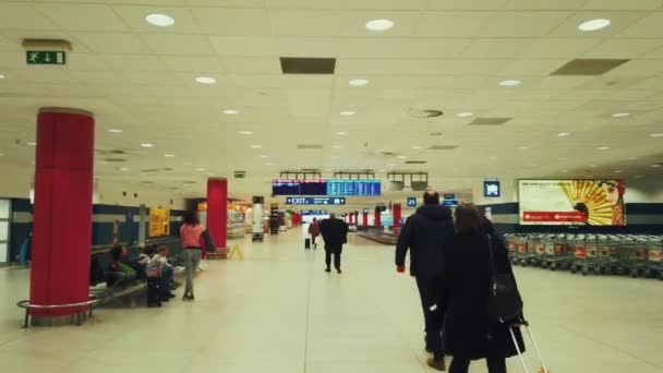 Prague República Checa Mar 2020 Vaclav Havel Aeroporto Vista Interior — Vídeo de Stock