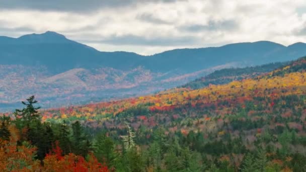 White Mountain Outono Folhagem Tempo Lapso Vista New Hampshire — Vídeo de Stock