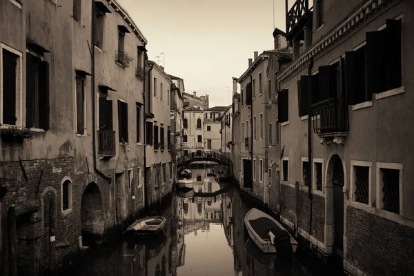 Vista Del Canal Venecia Con Edificios Históricos Italia — Foto de Stock