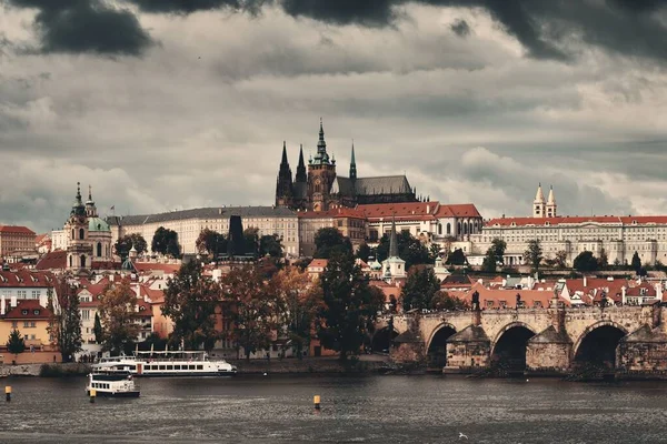 Skyline Praga Puente Sobre Río República Checa — Foto de Stock