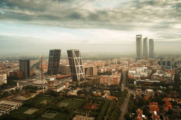 Madrid Vista Aérea Com Modernos Edifícios Arranha Céus Distrito Negócios — Fotografia de Stock
