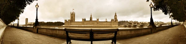 Вестминстерская панорама — стоковое фото