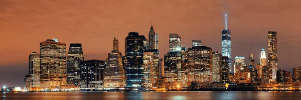 Manhattan à noite — Fotografia de Stock