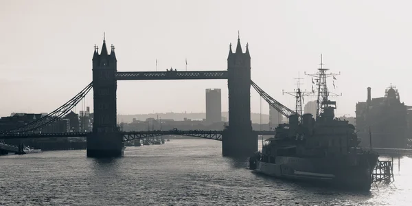 泰晤士河河伦敦 — 图库照片