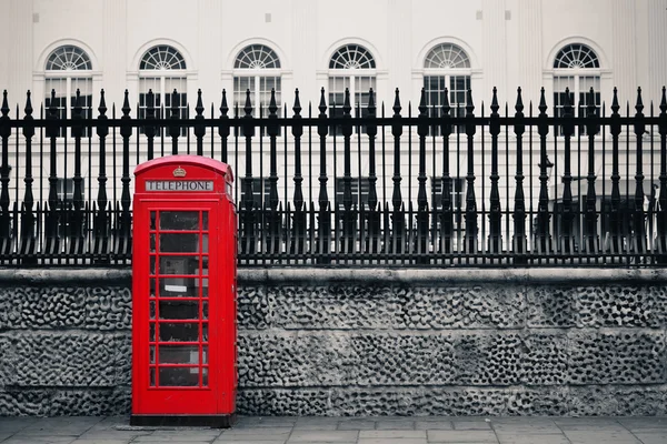 Londra telefon kulübesi — Stok fotoğraf