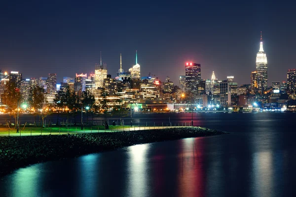 Midtown Manhattan skyline — Foto de Stock