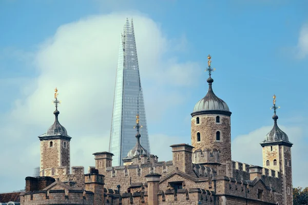 Il Frammento e la Torre — Foto Stock