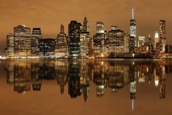 Manhattan à noite — Fotografia de Stock