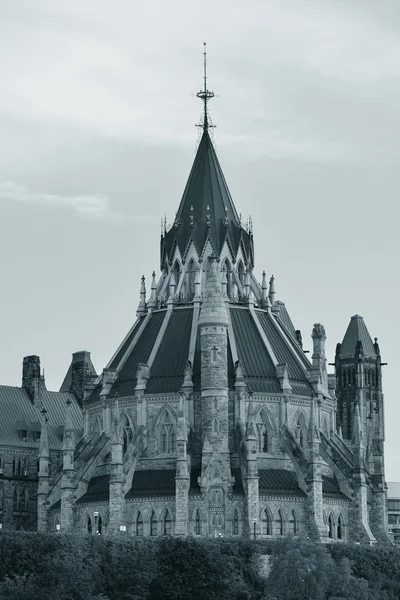 Parlement hill bibliotheek ottawa — Stockfoto