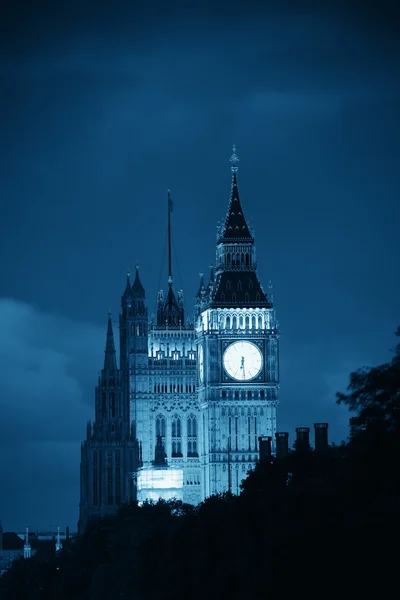 Westminster palácio à noite — Fotografia de Stock