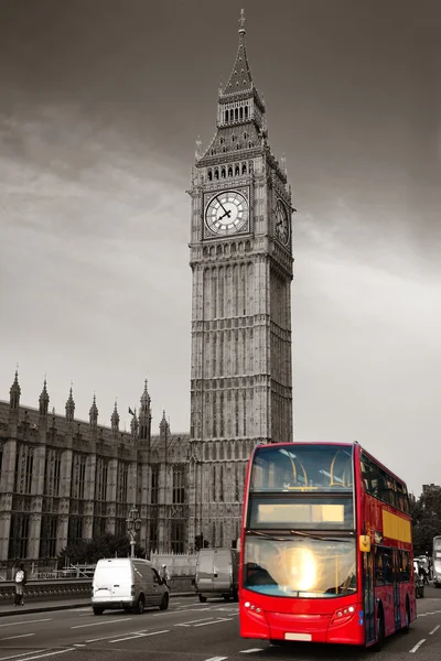 Bus in London — Stockfoto