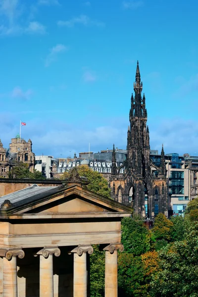 Scott-Denkmal und Nationalgalerien — Stockfoto