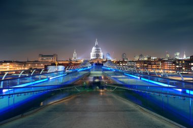 Millennium Bridge and St Pauls