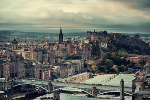 Skyline van de stad Edinburgh — Stockfoto