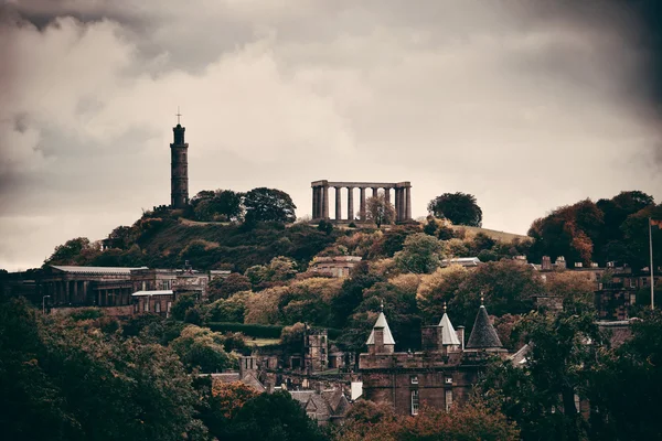 Colina de Calton com ruínas históricas — Fotografia de Stock