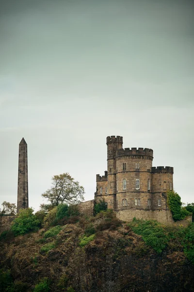 Calton hill em edinburgh — Fotografia de Stock