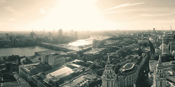 London stad op het dak — Stockfoto