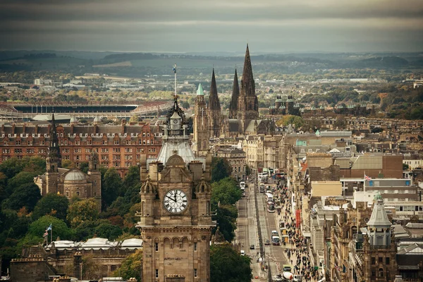 Edinburgh city gatan — Stockfoto