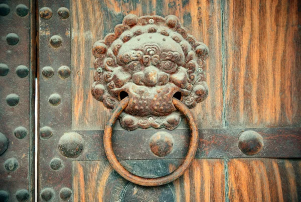 Old wooden door — Stock Photo, Image