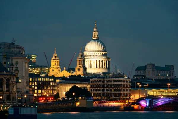 Pohled St Pauls Cathedral — Stock fotografie
