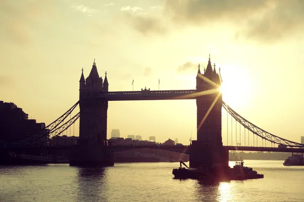 Tower Bridge weergave — Stockfoto