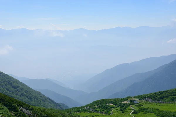 Senjojiki 太阳剧团在装载 kisokoma 在长野县，日本 — 图库照片