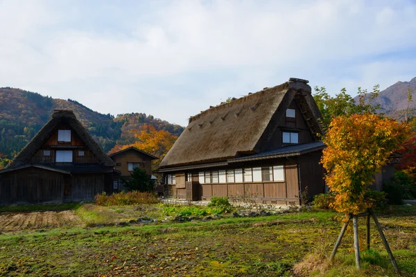 Village historique de Shirakawa-go en automne — Photo