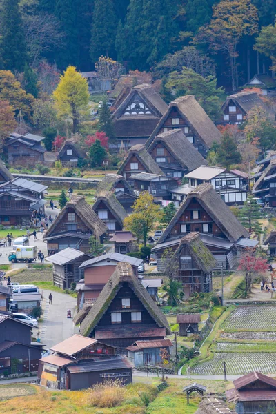 历史村庄的白川方明-走在秋天 — 图库照片