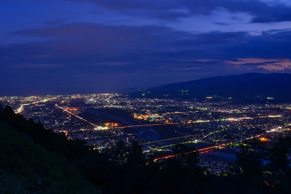 Краєвид в сутінках в Seisho області, Канагава, Японія — стокове фото