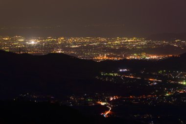Yabitsu pass: Kanagawa, Japan alacakaranlıkta görünümden yatay