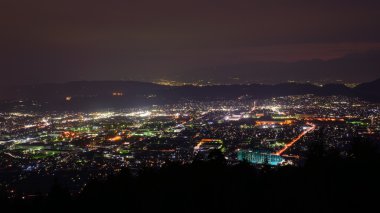 Yabitsu pass: Kanagawa, Japan alacakaranlıkta görünümden yatay
