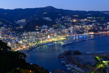 Manzara şehir Atami, Shizuoka, Japonya