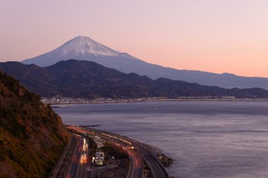 Manzara şafakta Satta pass Shizuoka, Japonya