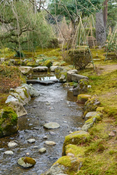 Grădina Kenrokuen din Kanazawa, Japonia — Fotografie, imagine de stoc