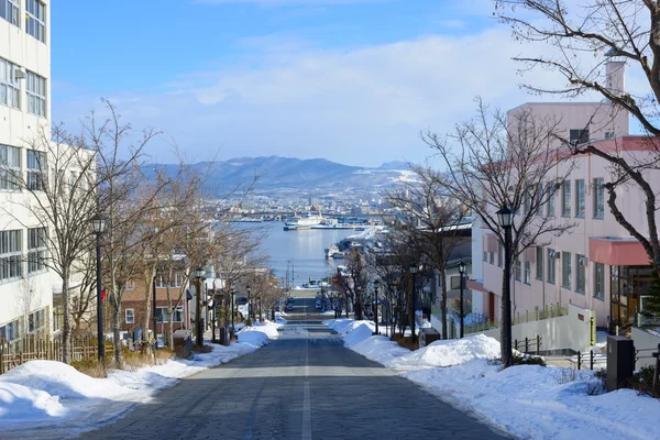 Hachimanzaka e o porto de Hakodate na cidade de Hakodate, Hokkaido — Fotografia de Stock