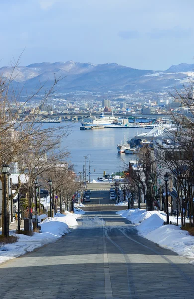 Hachimanzaka och port Hakodate i staden av Hakodate, Hokkaido — Stockfoto