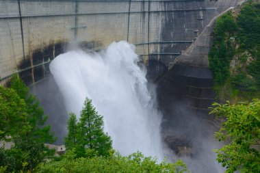 Kurobe Barajı: Toyama, Japan